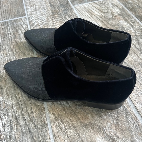 Coclico Albaz Quiet Luxury Leather and Velvet Loafers Size EU 37, US 6.5 - Picture 4 of 8